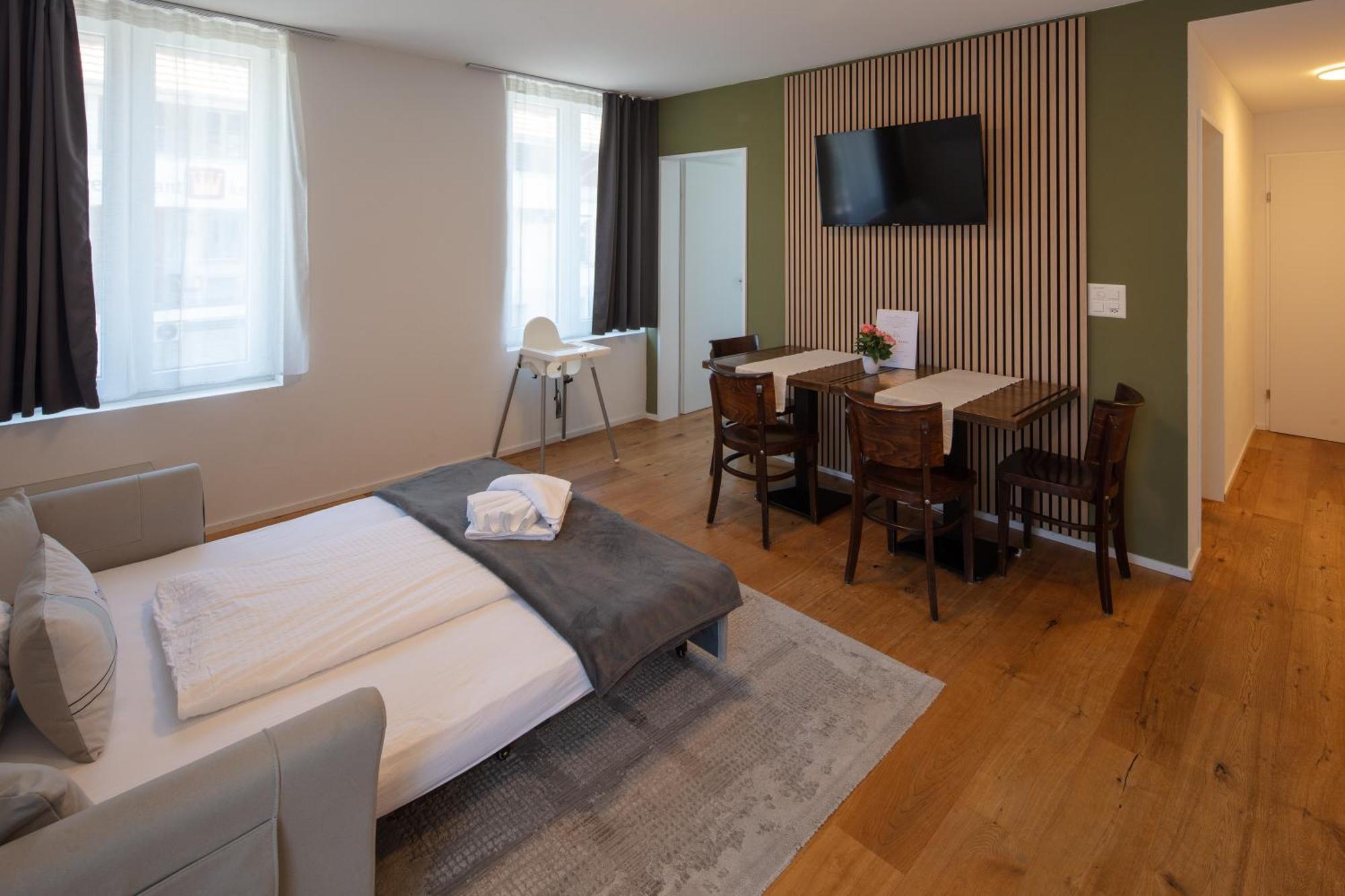 Berg & Berg Apartments - Spiez Self-Check-In エクステリア 写真